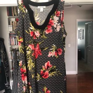 White House Black Market Floral Tunic